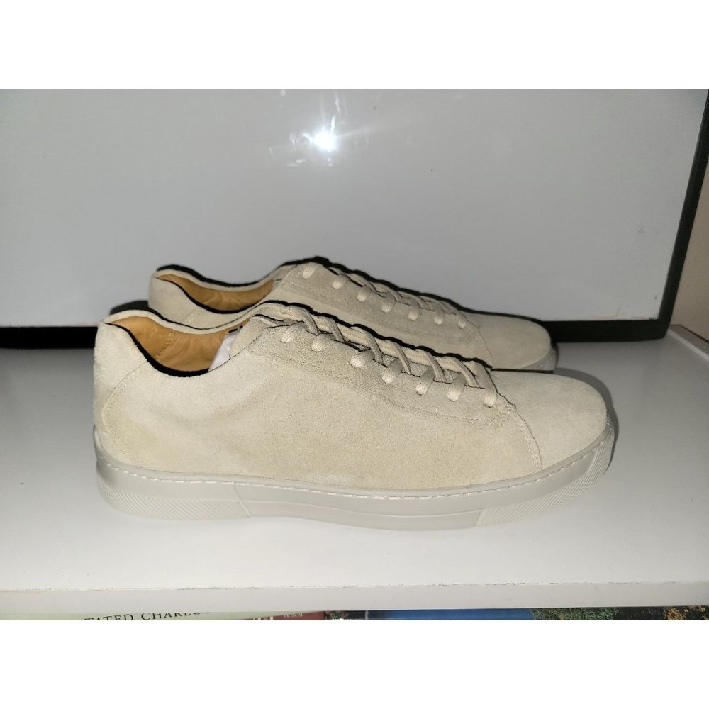 Dirver Club USA New beige suede shoe Fashion sneaker size 7 Men in box